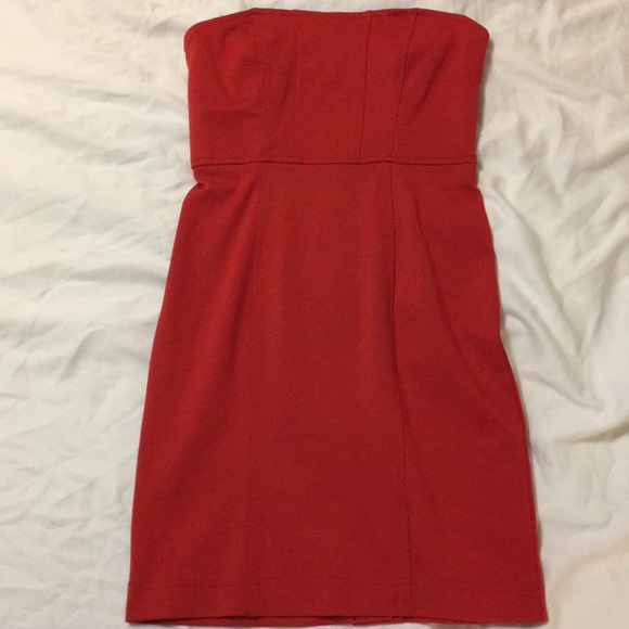 Short length dress - Picture 1 of 3